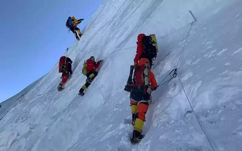 अन्नपूर्ण आरोहणका क्रममा एक आरोहीको मृत्यु