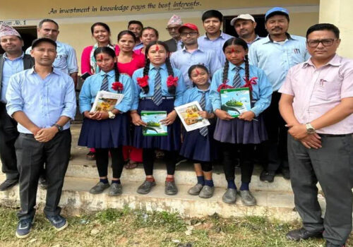 सांकोष माविमा बिजेता विद्यार्थीलाई पुरस्कार वितरण